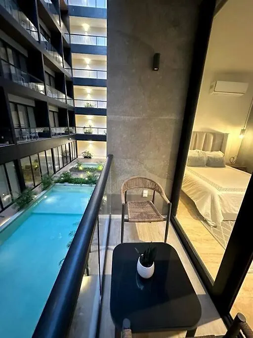Pool View Condo / Rooftop Pool, Jacuzzi, Gym & Bar Playa del Carmen 0*,
