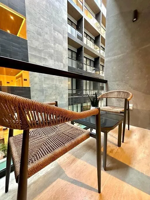 Apartment Pool View Condo / Rooftop Pool, Jacuzzi, Gym & Bar Playa del Carmen Mexico