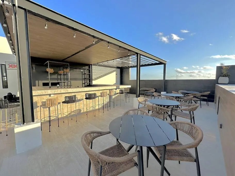 Pool View Condo / Rooftop Pool, Jacuzzi, Gym & Bar Playa del Carmen 0*,